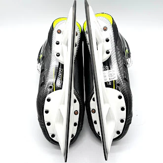 Bauer Pro - Pro Stock Goalie Skates - Size 5.5D (#2) - Image 6
