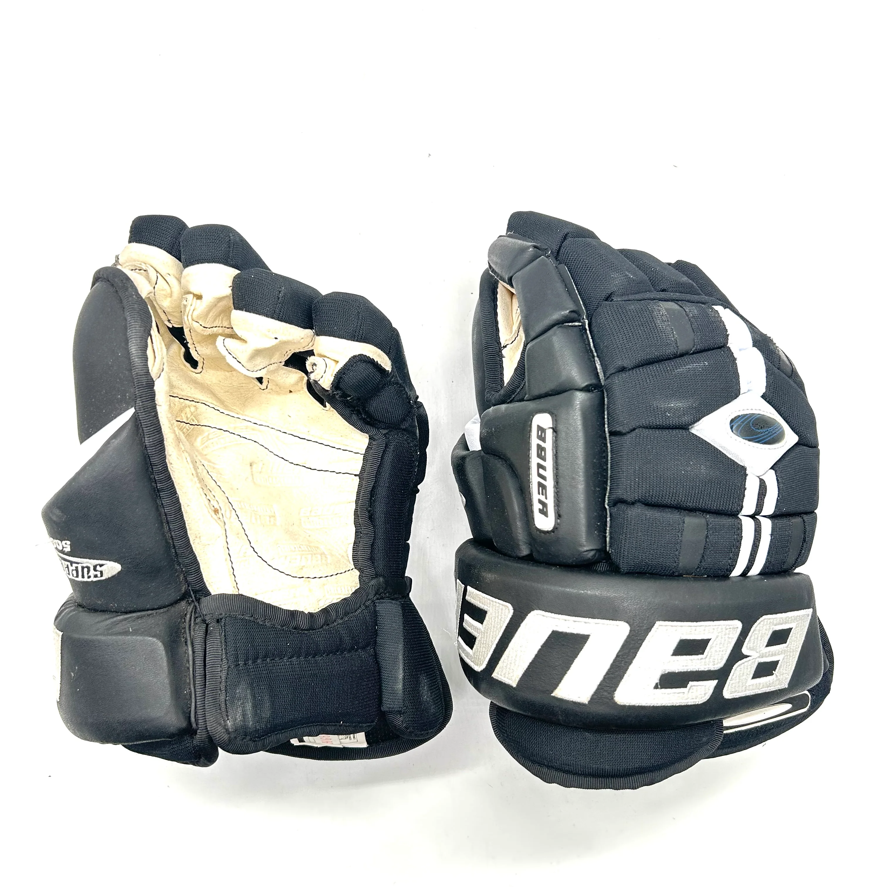 Bauer Supreme 5000 - Pro Stock Hockey Gloves (Black/White)