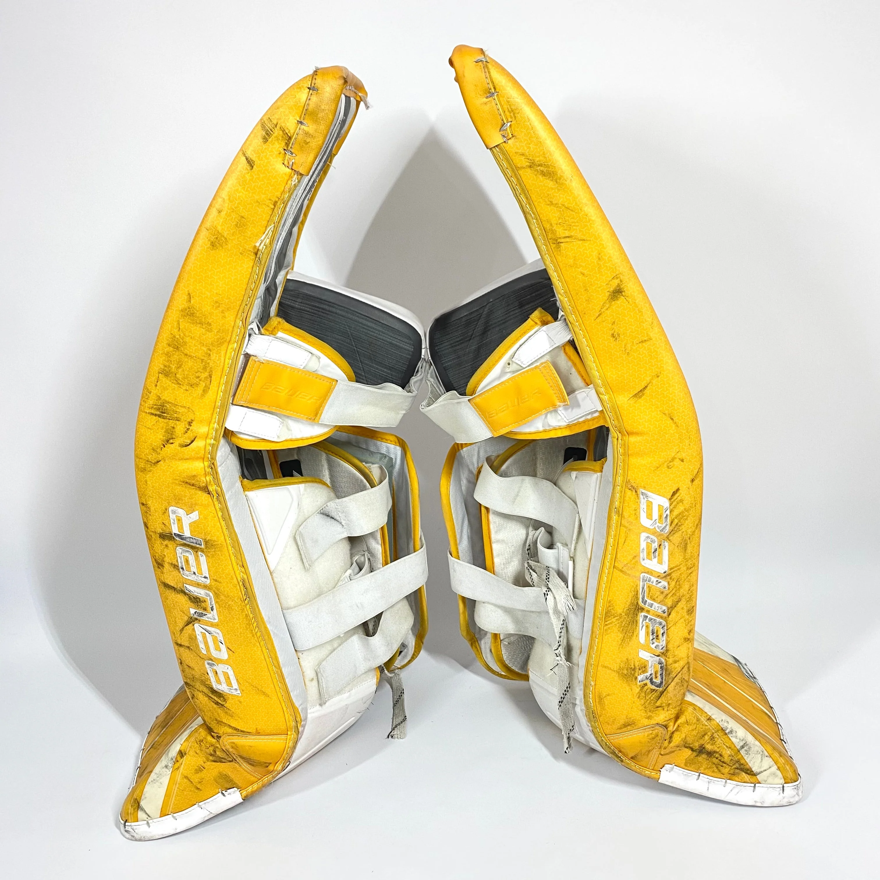 Bauer Supreme UltraSonic - Used Pro Stock Goalie Full Set (White/Yellow) - Image 4