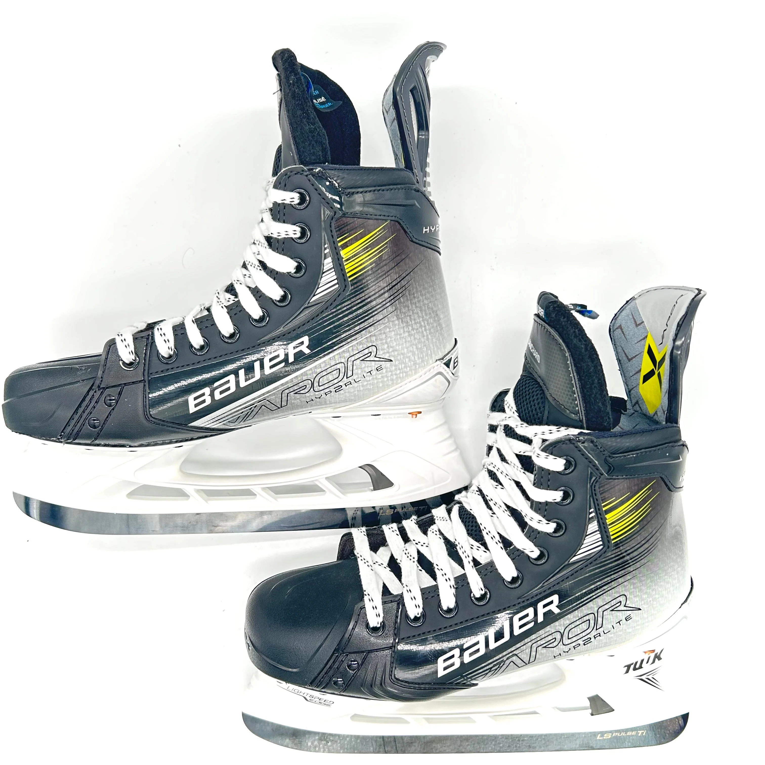 Bauer Vapor Hyperlite 2 - Pro Stock Hockey Skates - Size 9.5D - Image 5