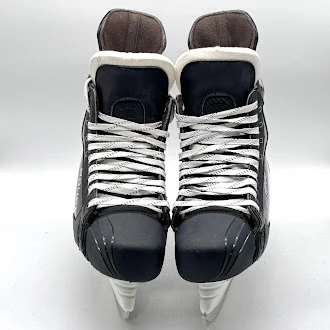 Bauer Vapor Hyperlite - Pro Stock Hockey Skate - Size 8.25EE - Image 2