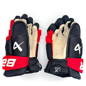 Bauer Vapor Hyperlite - Used NHL Pro Stock Glove - Martin Necas (Black/Red) #2 - Image 2