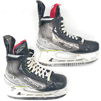 Bauer Vapor Hyperlite - Used Pro Stock Hockey Skate - Size 4.5 Fit 1 - Image 2