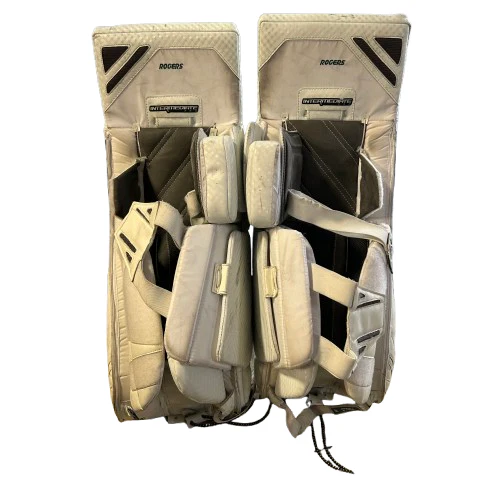 Brian's Intermediate Pro - Used Intermediate Pro Stock Goalie Pads (White/Green) - Image 3