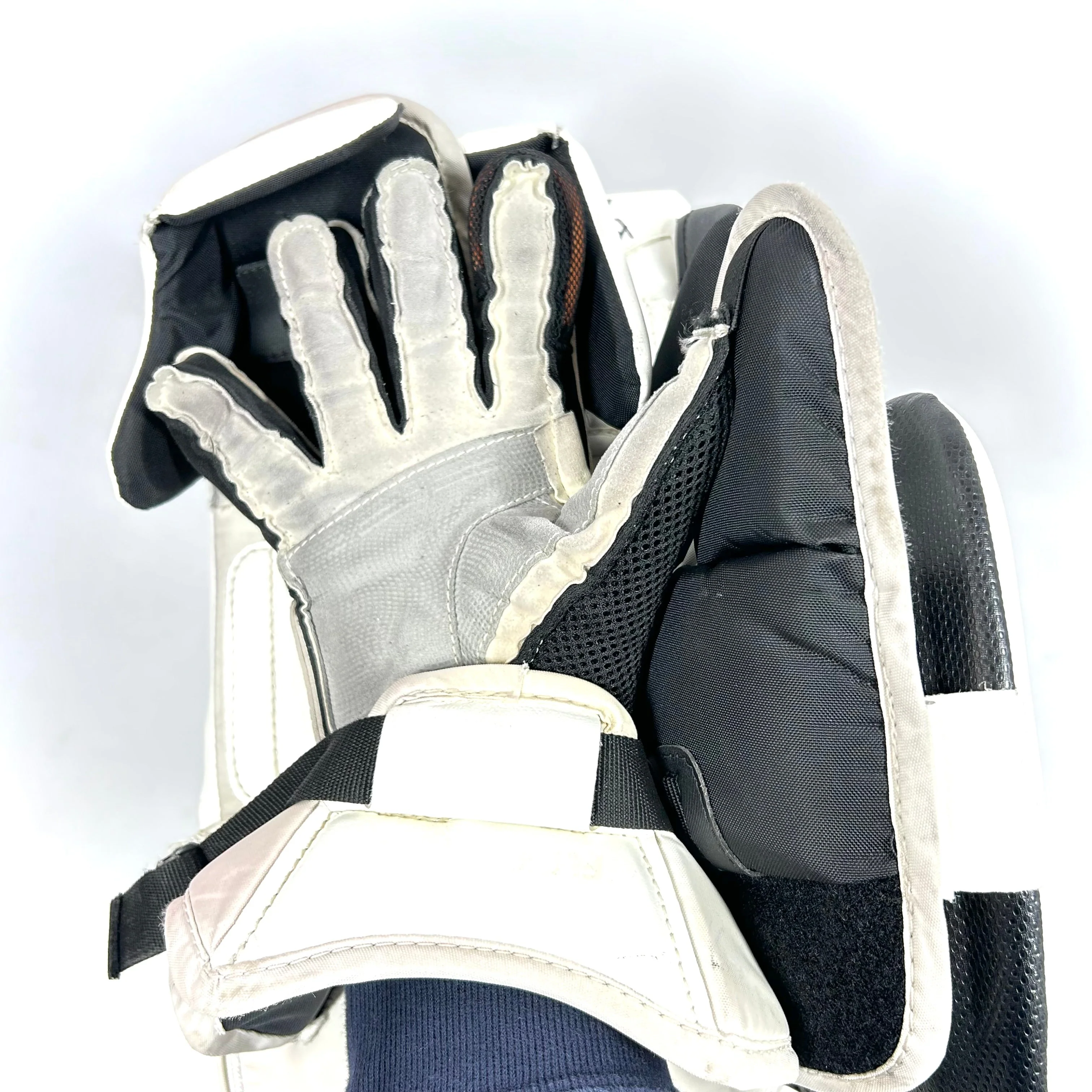 CCM Axis 2 - Used AHL Pro Stock Senior Goalie Full Set (White/Navy) - Image 8