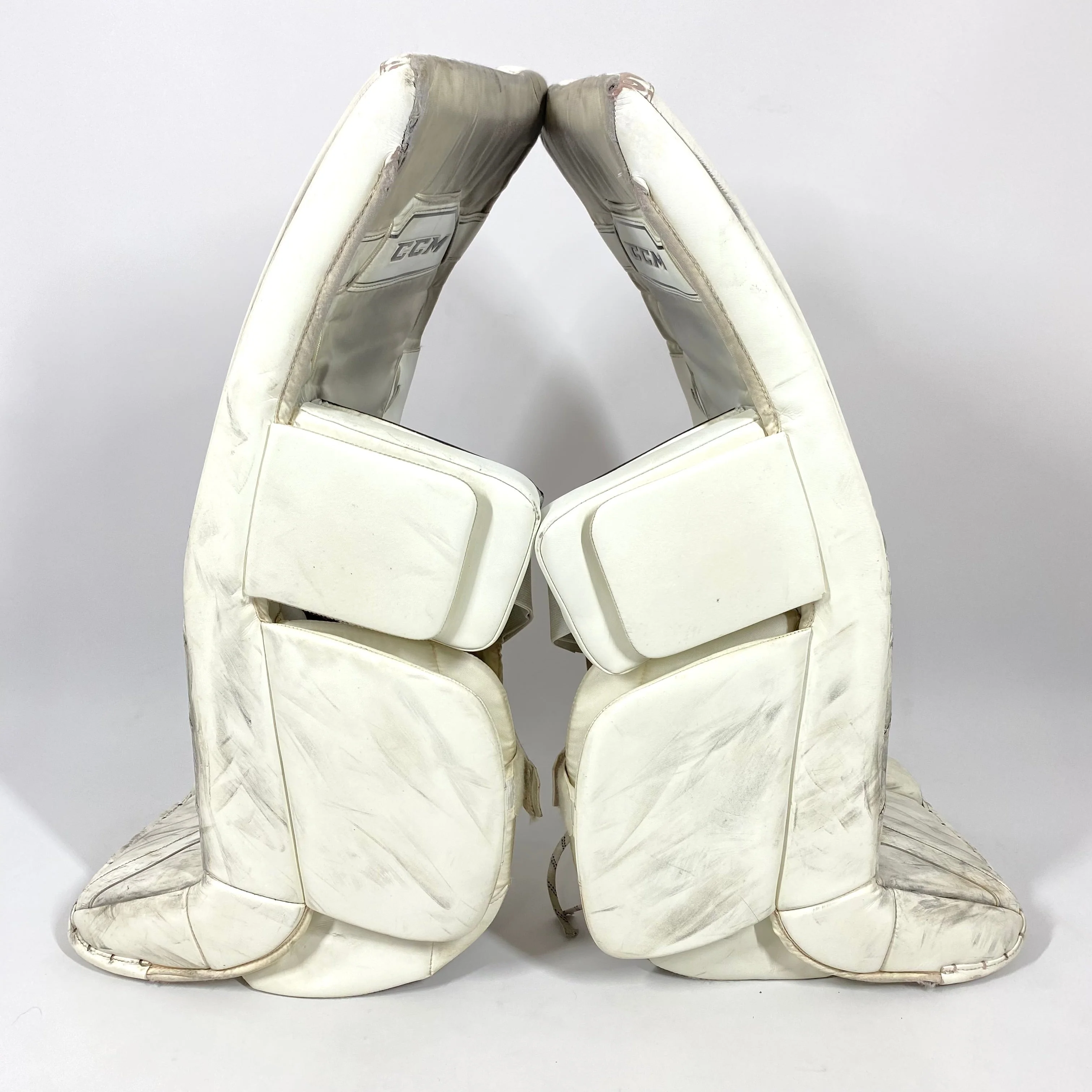 CCM AXIS - Used Pro Stock Goalie Pads (White) - Image 2
