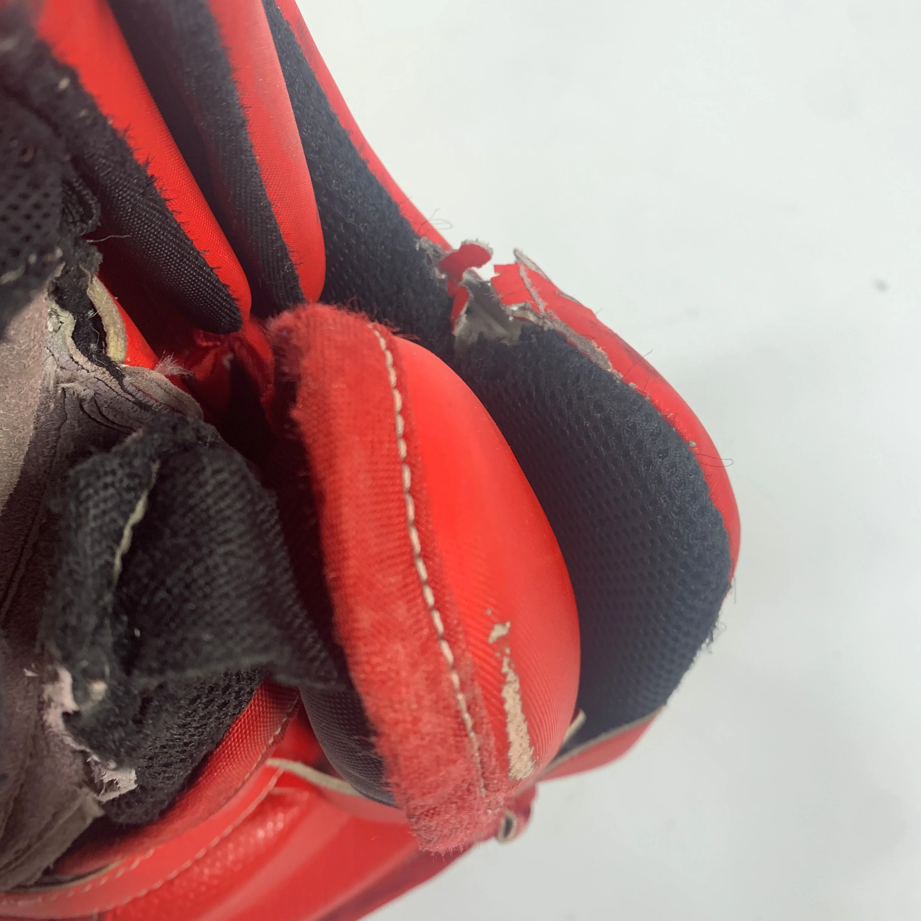 CCM AXIS - Used Pro Stock Goalie Blocker (Red) - Image 4