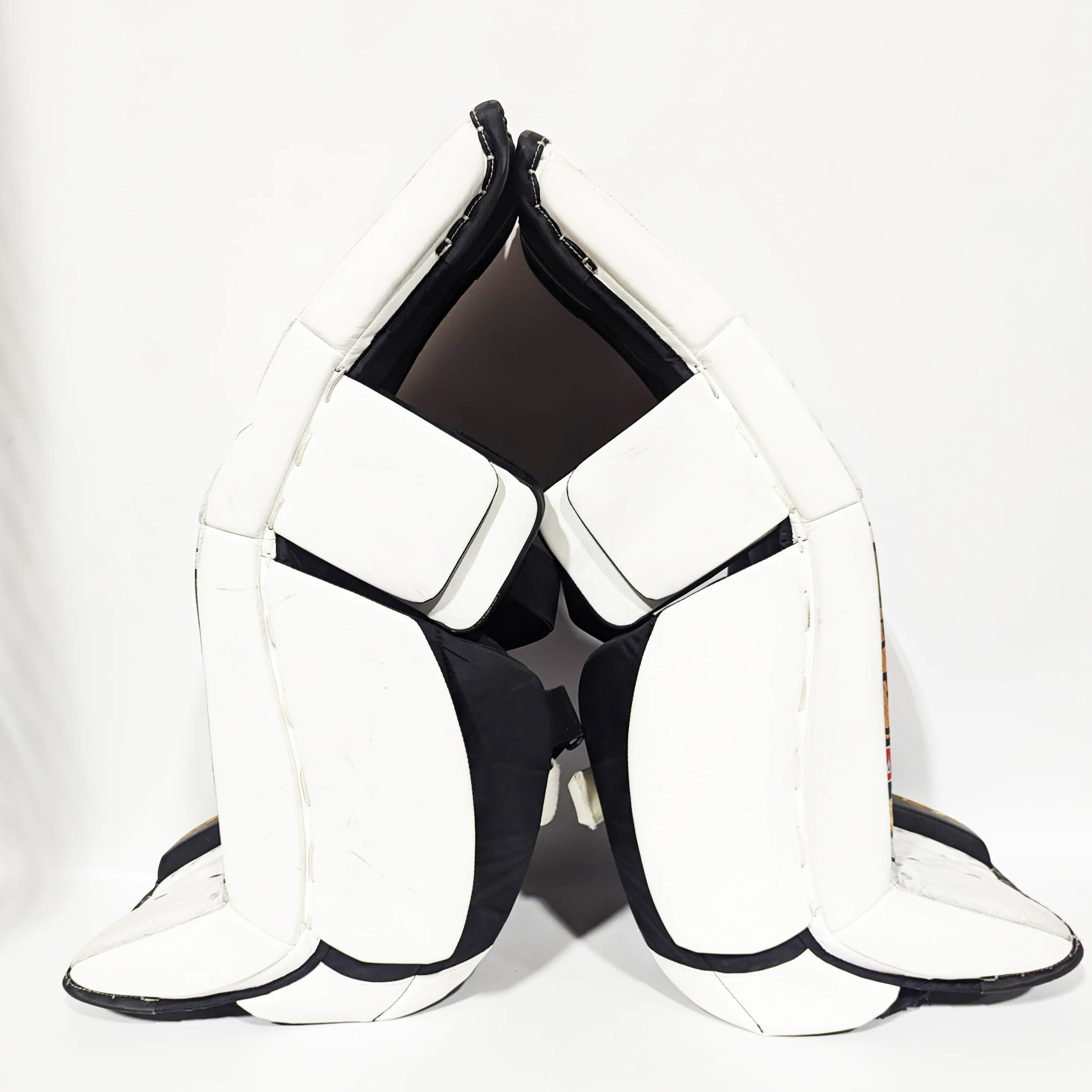 CCM Extreme Flex 5 - Used OHL Pro Stock Goalie Pads (White/Green/Yellow) - Image 2