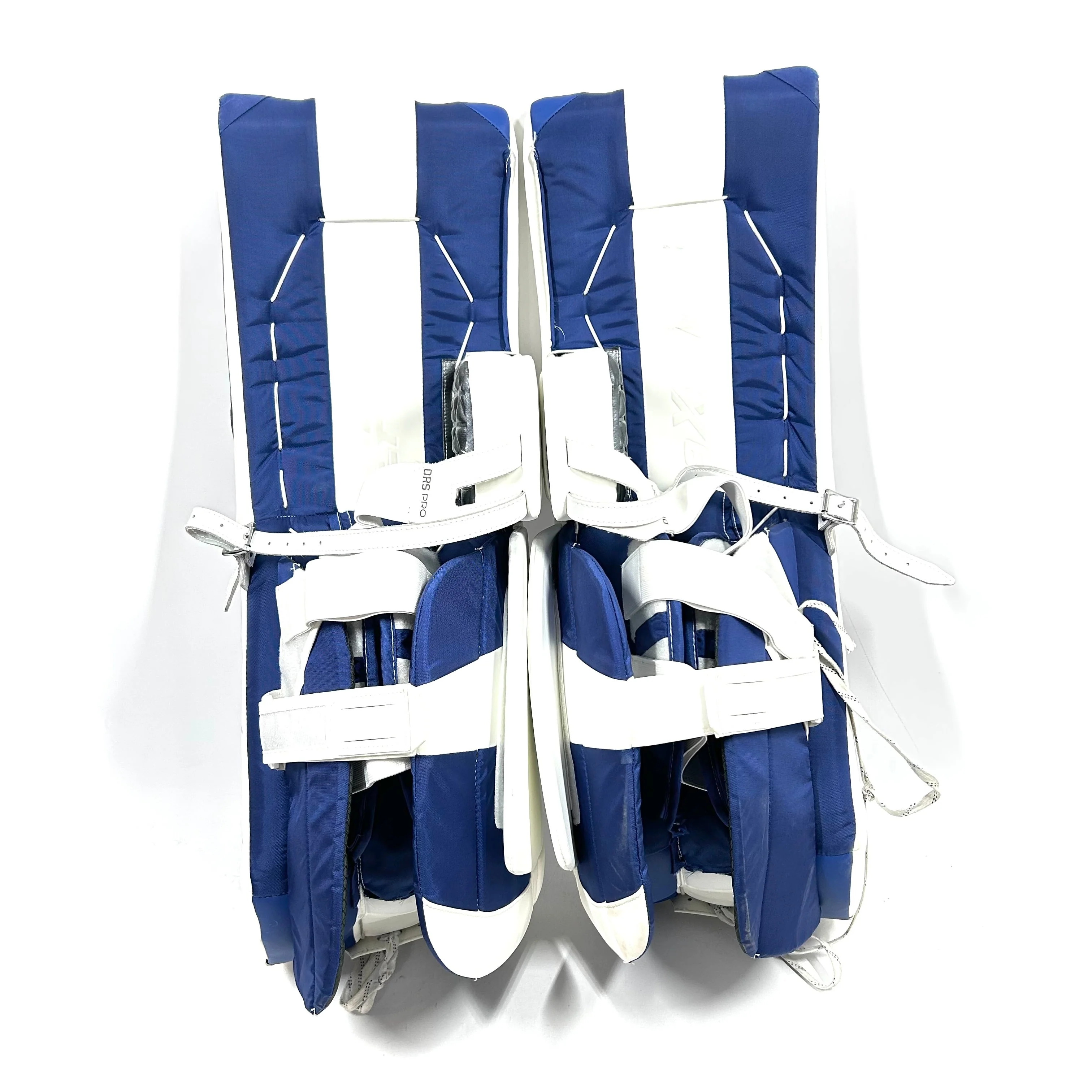 CCM Extreme Flex 6 - Used CHL Pro Stock Senior Goalie Pads (White/Blue) - Image 3
