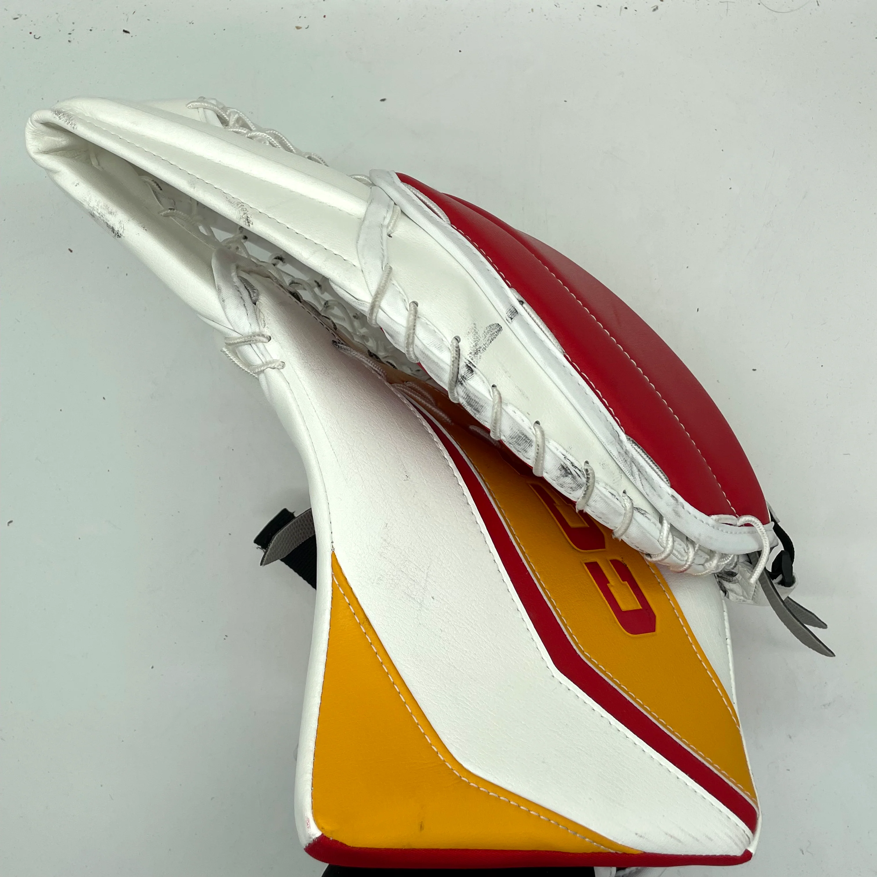 CCM Extreme Flex 6 - Used Pro Stock Goalie Glove (White/Red/Yellow) - Image 3