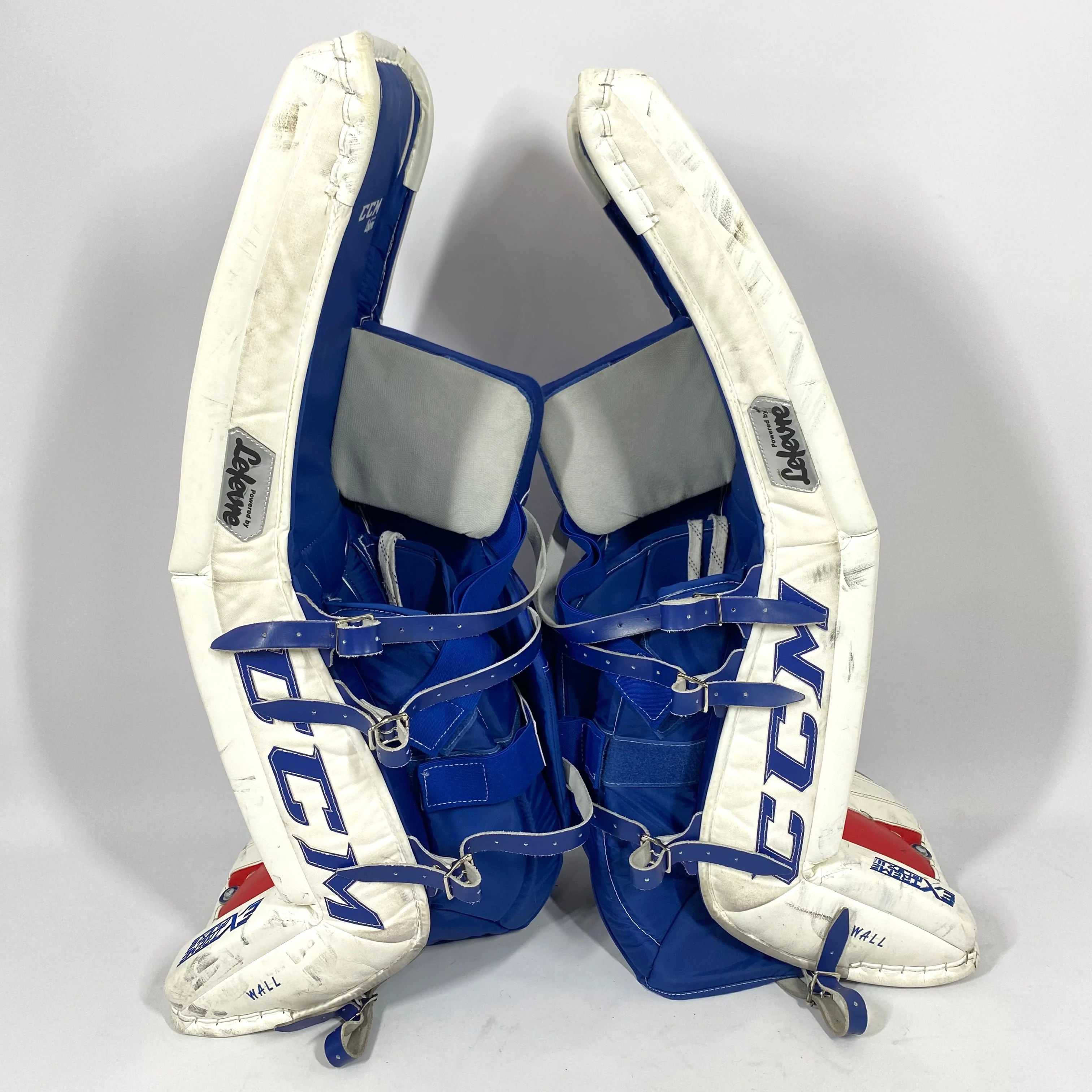 CCM Extreme Flex III - Used NCAA Pro Stock Senior Goalie Pads (White/Blue/Red) - Image 3