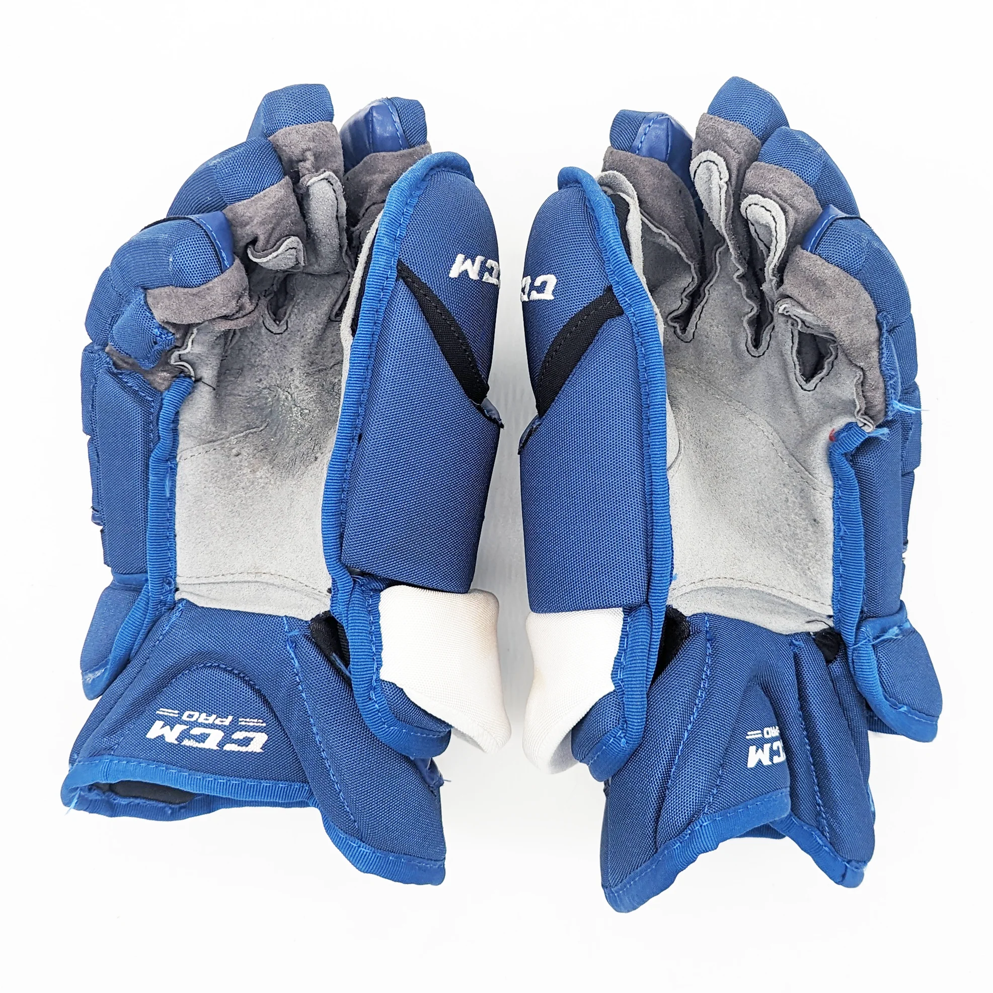 CCM HG12XP - Used NHL Pro Stock Glove - Colorado Avalanche (Blue/White) - Image 2