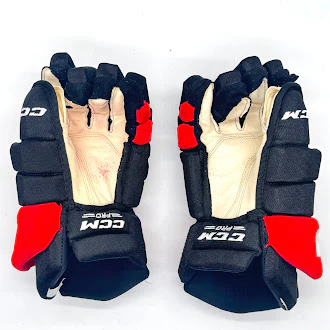 CCM HGTK - Used NHL Pro Stock Glove - Carolina Hurricanes (Black/Red) #2 - Image 2