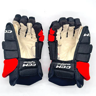CCM HGTK - Used NHL Pro Stock Glove - Eric Robinson (Black/Red) - Image 2