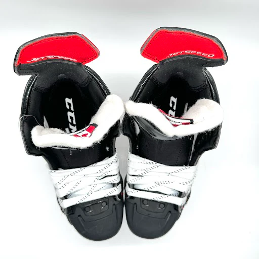 CCM Jetspeed FT4 Pro - Pro Stock Hockey Skates - Size 6.75 - Image 4