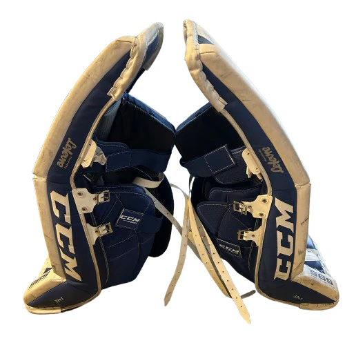 CCM Revolution 595 - Used Goalie Pads (White/Blue) - Image 4