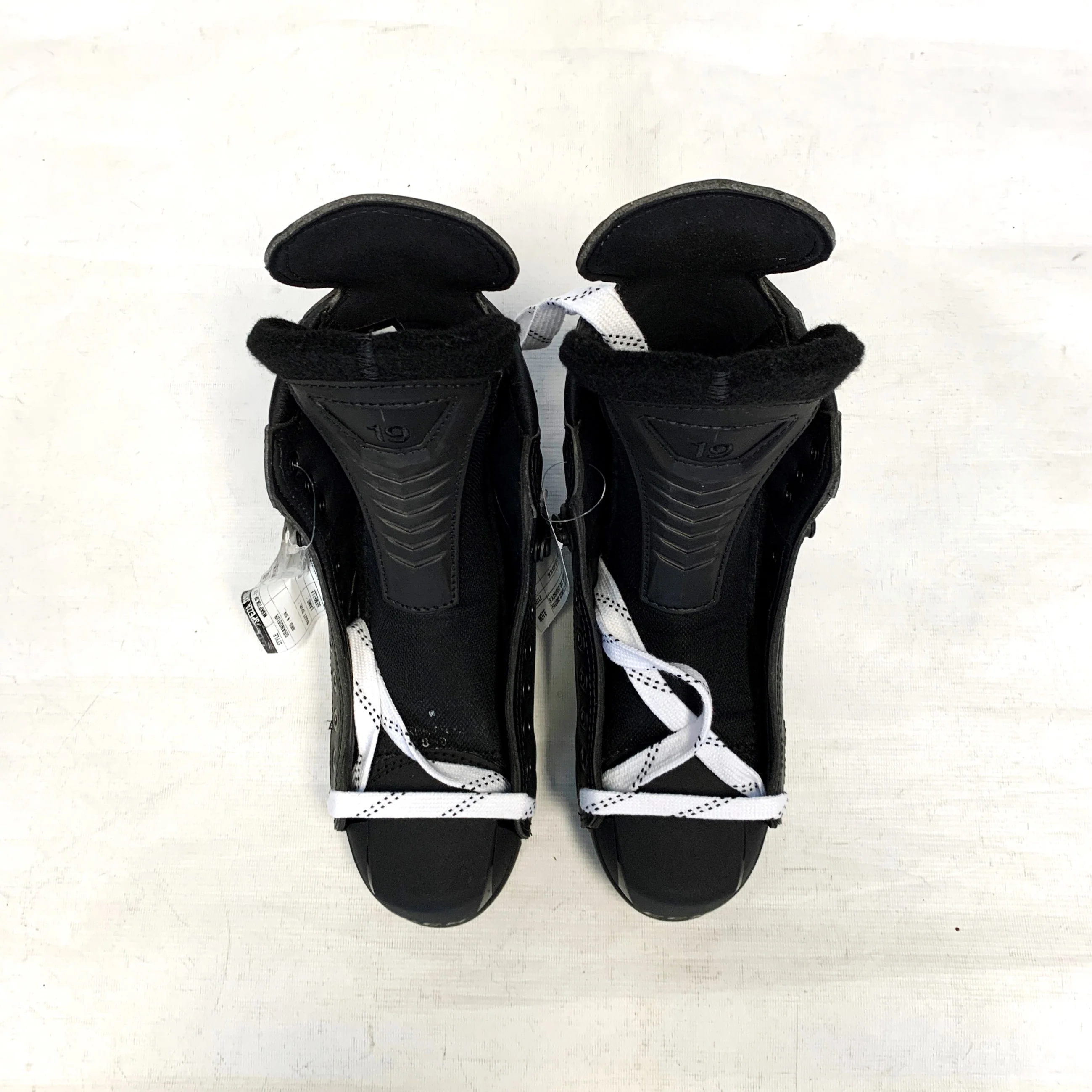 CCM Ribcor 70K Hockey Skates - Unassembled - Size 9.75D - Spezza - Toronto Maple Leafs - Image 2