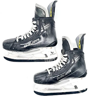 Ella Shelton Used - Bauer Vapor Hyperlite 2 Pro Stock Skate - Size 6D - Image 3