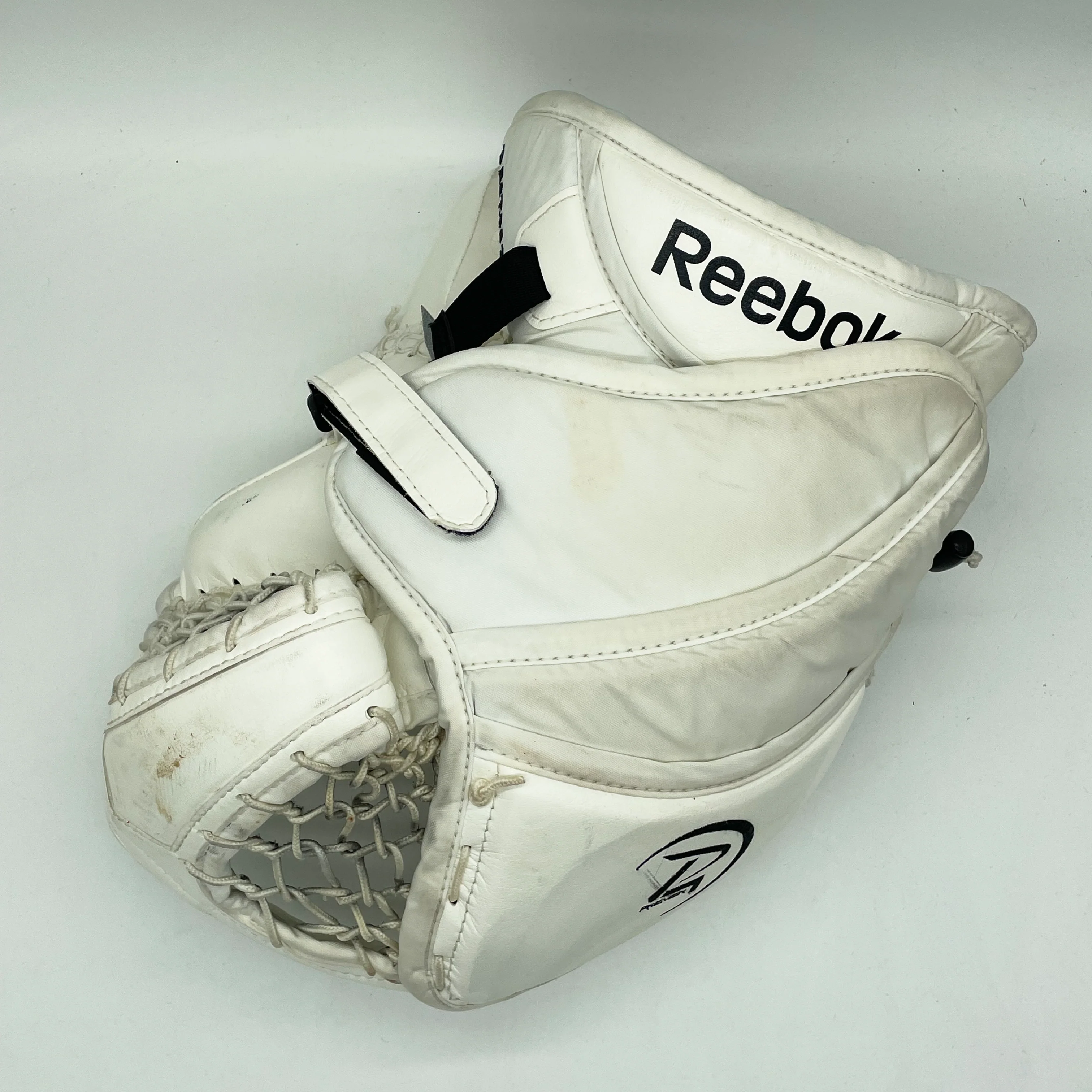 Reebok Premier - Used Pro Stock Goalie Glove (White) - Image 2