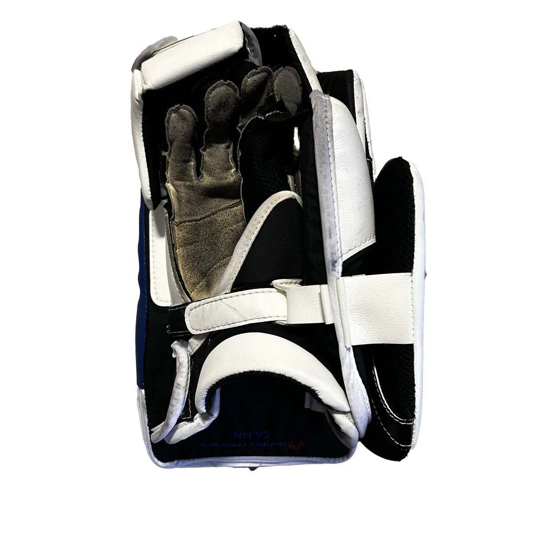 True Catalyst PX3 - Used Pro Stock Goalie Blocker (White/Blue/Gold) #2 - Image 3