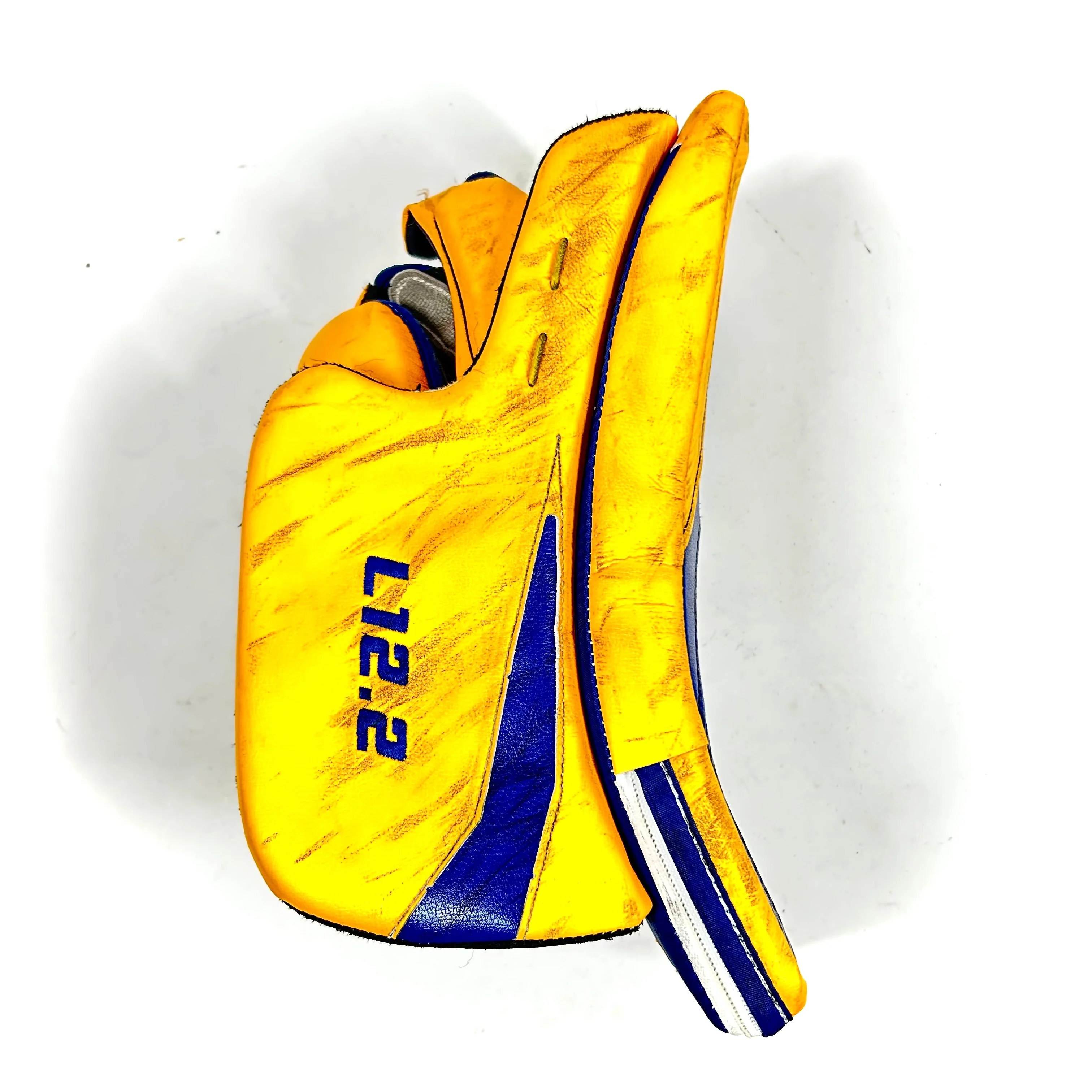 True L12.2 - Used Pro Stock Goalie Blocker (Yellow/Blue) - Image 2