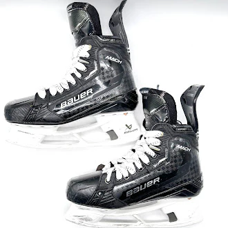Used Bauer Supreme Mach - Pro Stock Hockey Skates - Size 7D - Image 3