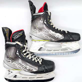 Used Bauer Vapor Hyperlite - Pro Stock Hockey Skates - Size 7 Fit 1 - Image 2