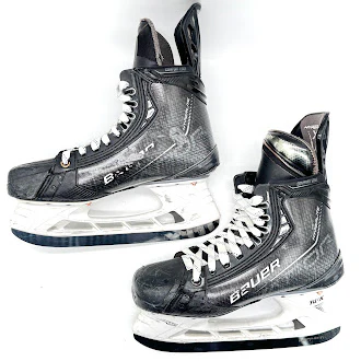 Used - Bauer Vapor Hyperlite Pro Stock Skate - Size 6D (#2) - Image 2