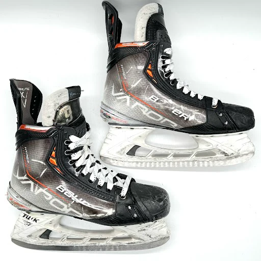 Used - Bauer Vapor Hyperlite Pro Stock Skate - Size 7D (#2) - Image 3