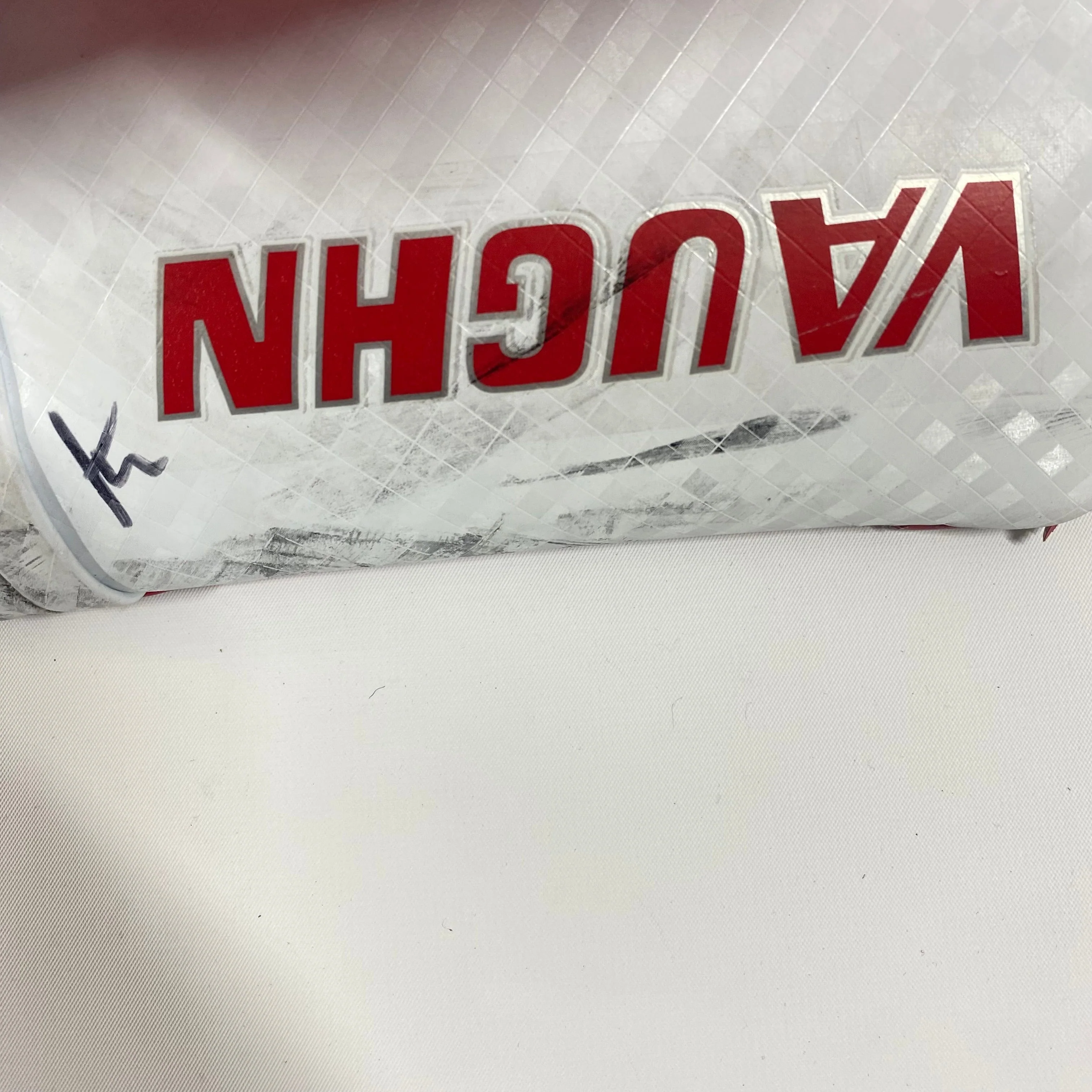 Vaughn Velocity V9 - Used Pro Stock Goalie Blocker (Red/White) - Image 5