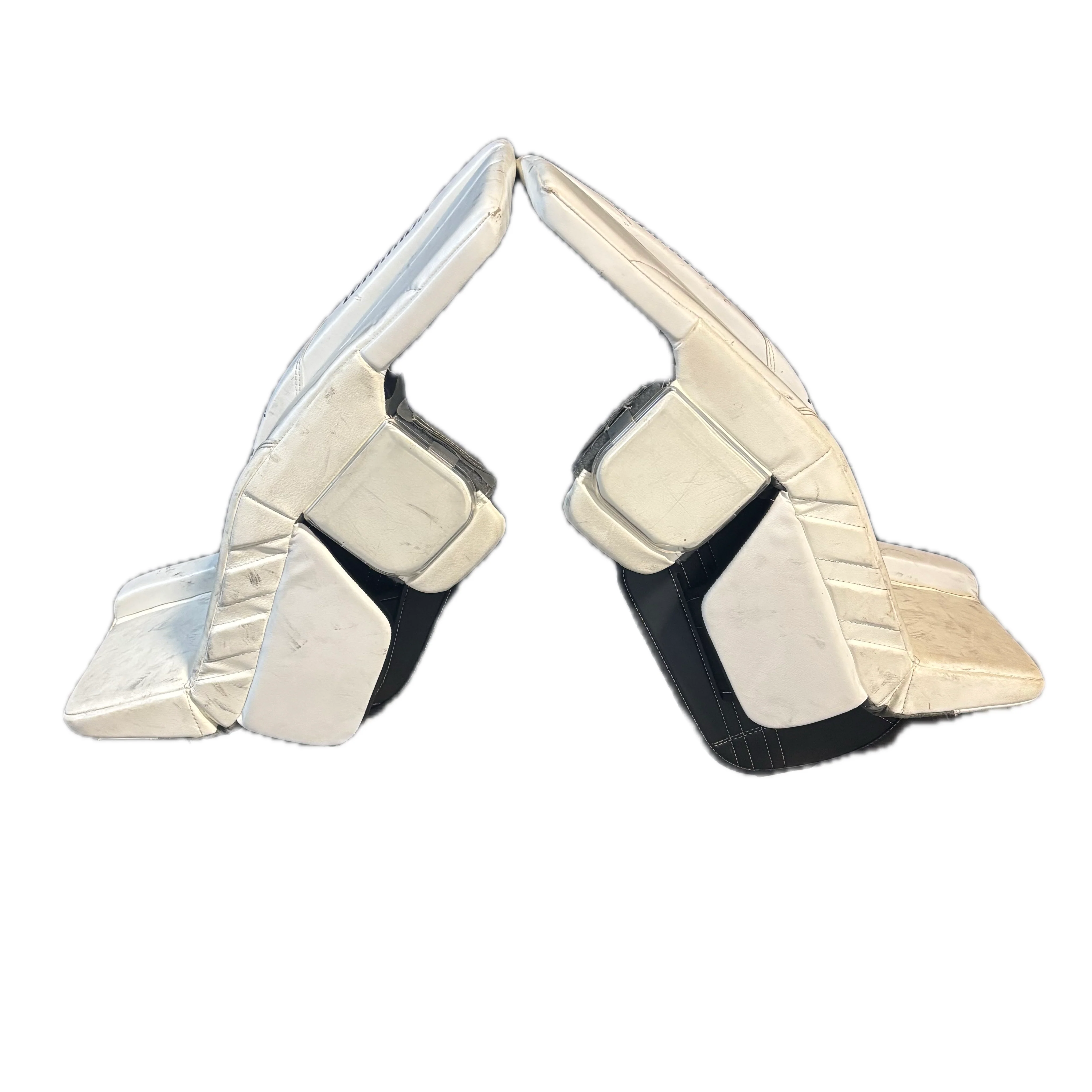 Warrior Ritual RG6 - Used Junior Goalie Pads (White) - Image 2